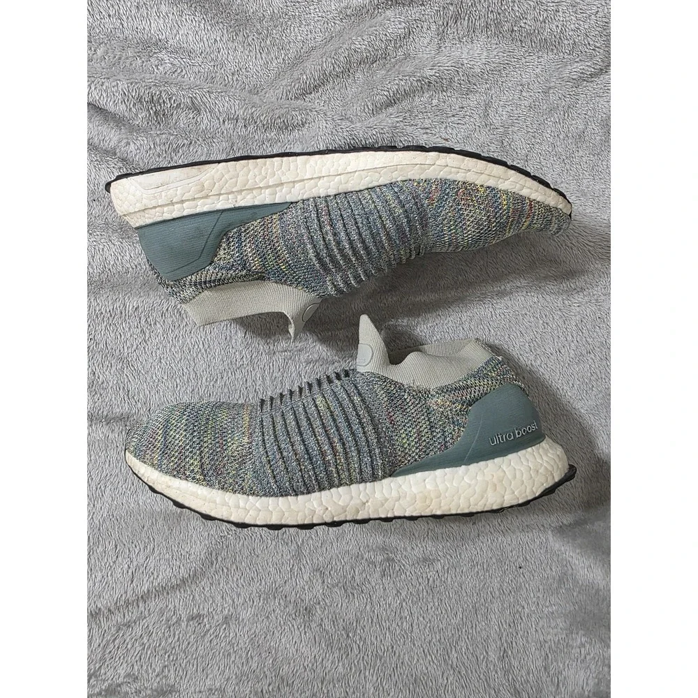 Adidas UltraBoost Laceless Mens 11.5 Multicolor Knit Sneakers CM8200